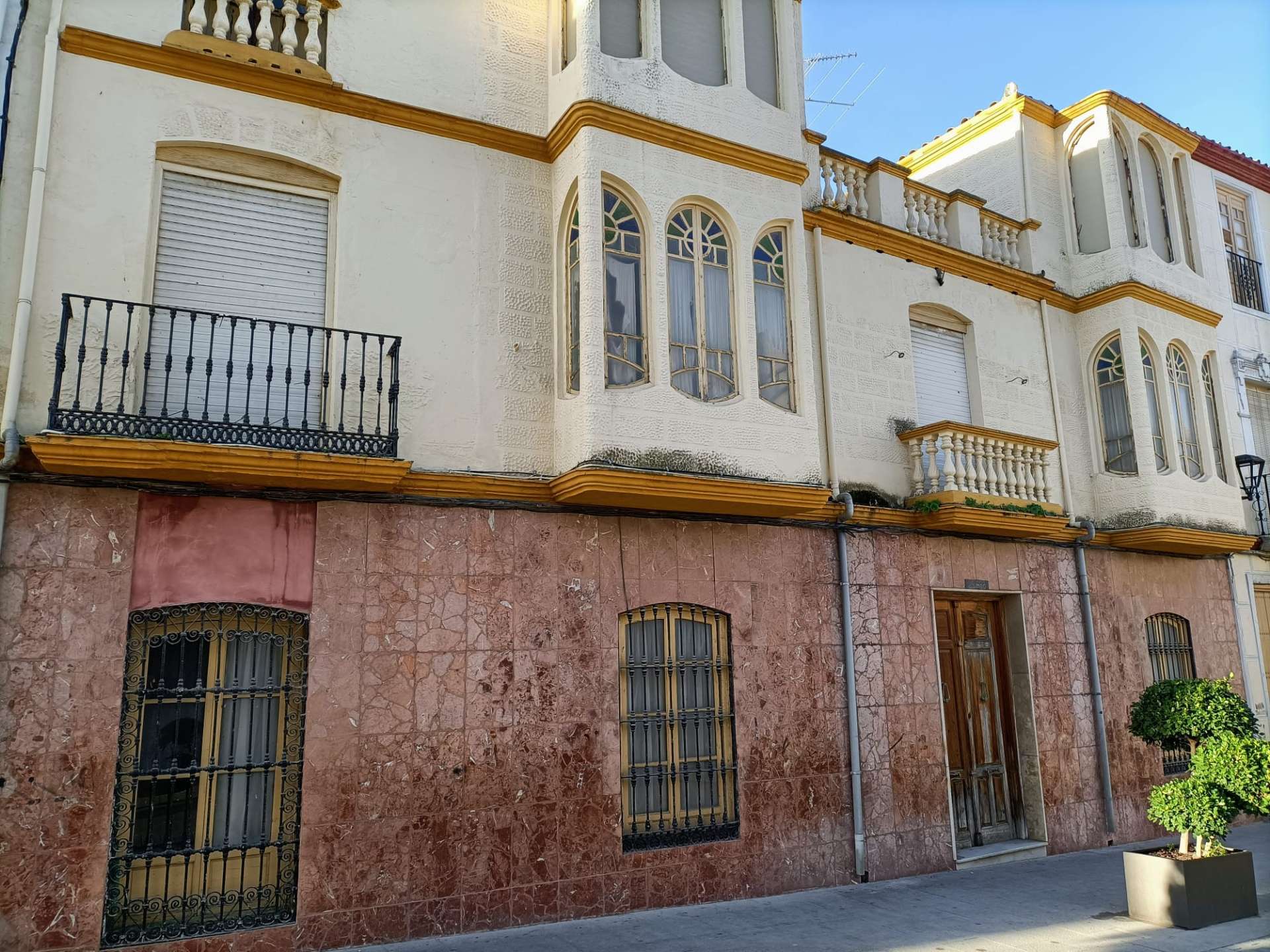 Casas solariegas en calle Granada