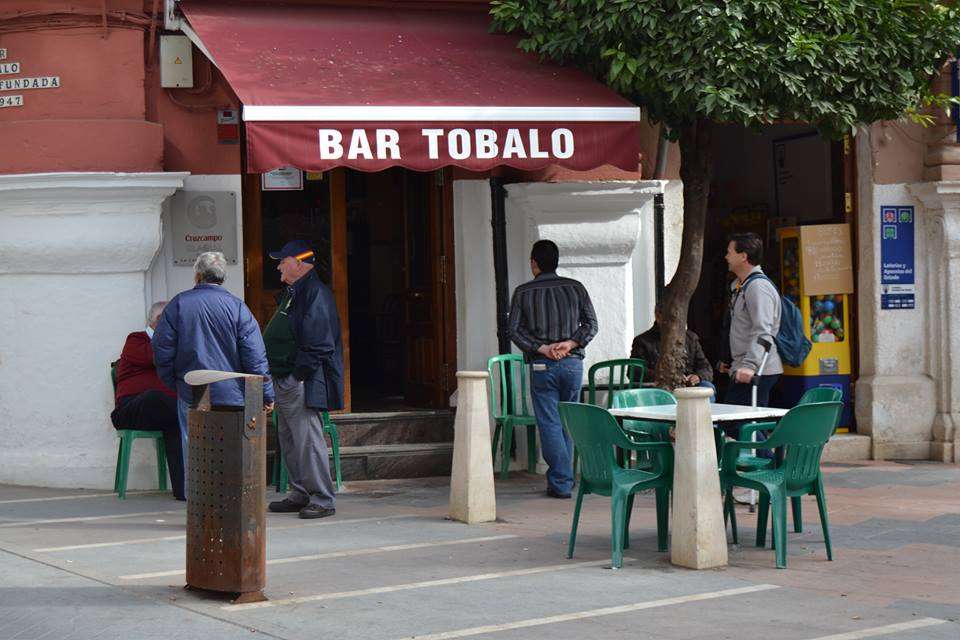 Tobalo Bar