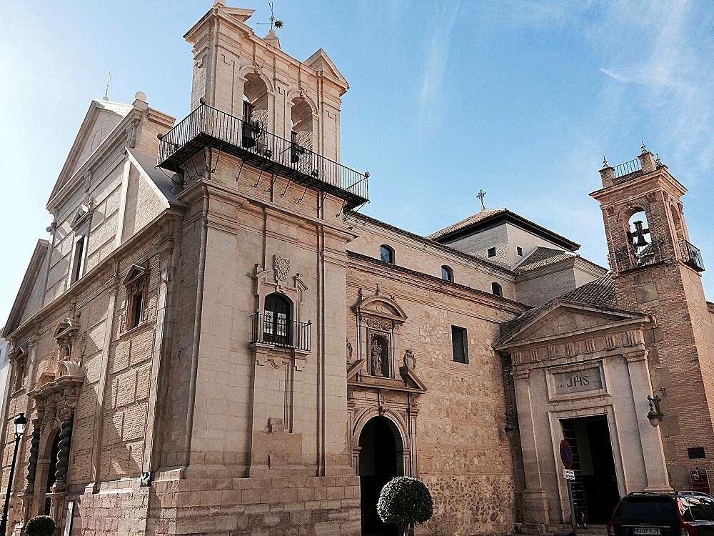CHURCH OF SAN PEDRO MÁRTIR OF VERONA AND CHAPEL OF OUR FATHER JESÚS NAZARENO  | Lucena | Turismo de la Subbética